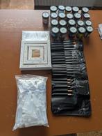 Verfset met canvas, tubes en kwasten, Hobby en Vrije tijd, Ophalen of Verzenden, Gebruikt, Overige typen