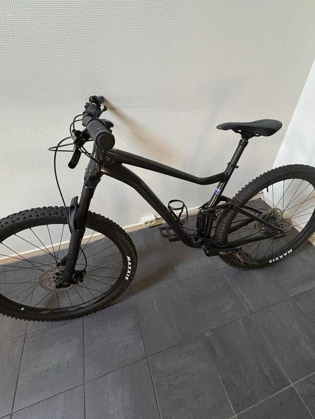 Mountainbike gaint stance 29 1 2024 full suspension, Fietsen en Brommers, Fietsen | Mountainbikes en ATB, Zo goed als nieuw, Heren
