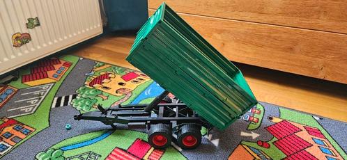Brüder tractoren met aanhanger en maaidorsers, Kinderen en Baby's, Speelgoed | Speelgoedvoertuigen, Zo goed als nieuw, Ophalen of Verzenden