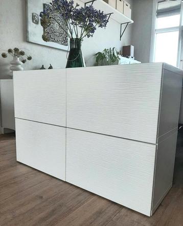 Ikea Besta kast 120x78cm met laxviken frontjes/deurtjes