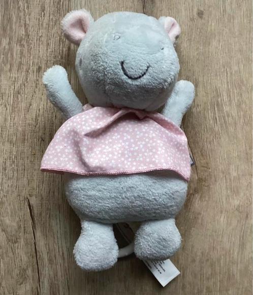 Muziekknuffeltje (nijlpaard), ZGAN!, Kinderen en Baby's, Speelgoed | Knuffels en Pluche, Zo goed als nieuw, Overige typen, Ophalen of Verzenden