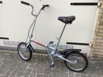 Zilverkleurige vouwfiets,3 versnellingen en achtervering, Fietsen en Brommers, Fietsen | Vouwfietsen, Ophalen, Gebruikt, 16 tot 18 inch