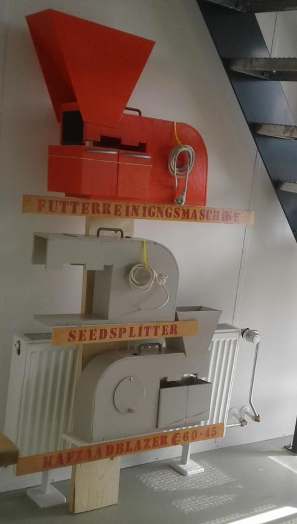 Kafmolens voor vogelzaad, Dieren en Toebehoren, Vogels | Toebehoren, Nieuw, Kooi-accessoires, Ophalen of Verzenden