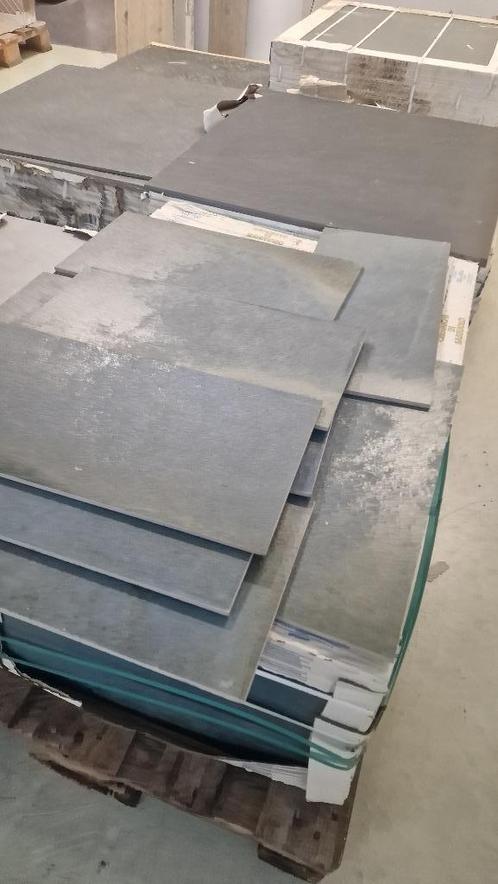 Tegels - 30x60 cm Wand en Vloertegel, Diensten en Vakmensen, Stukadoors en Tegelzetters, Mozaïek, Garantie
