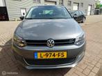 Volkswagen Polo 5-deurs 1.2TSi 105pk Highline Navi Stoelverw, Auto's, Volkswagen, Te koop, Zilver of Grijs, 988 kg, Geïmporteerd