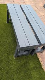 Tuinbanken en tuintafel, Ophalen, Zo goed als nieuw, Hout