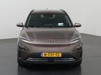 Hyundai Kona EV Fashion 64 kWh | Navigatiesysteem | Parkeerc, Stof, Gebruikt, Zwart, Bruin