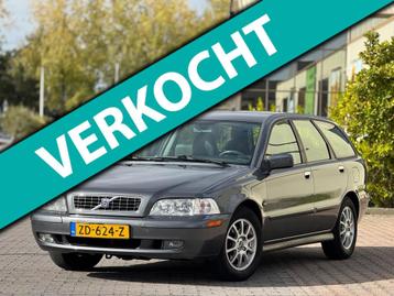 Volvo V40 1.8 Europa | Automaat | Leder stoelen| Parkeersens beschikbaar voor biedingen