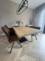 Eiken bookstam tafel 210 cm + 2 draaistoelen + bankje, 200 cm of meer, Ophalen of Verzenden, Zo goed als nieuw, Vijf personen of meer