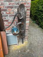 Oude antieke waterpomp, Tuin en Terras, Waterpompen, Ophalen, Gebruikt, Handmatig, Overige typen