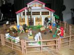 Playmobil paardenstal heel uitgebreid setje no 42, Ophalen, Zo goed als nieuw, Los playmobil