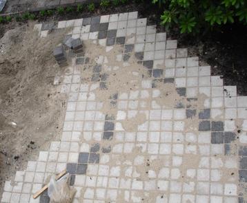 Gratis ophalen tegels klinkers 15X15 380 st ivoor 84 basalt beschikbaar voor biedingen