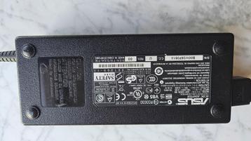 Stroomadapter ASUS N76 VM gebruikt beschikbaar voor biedingen