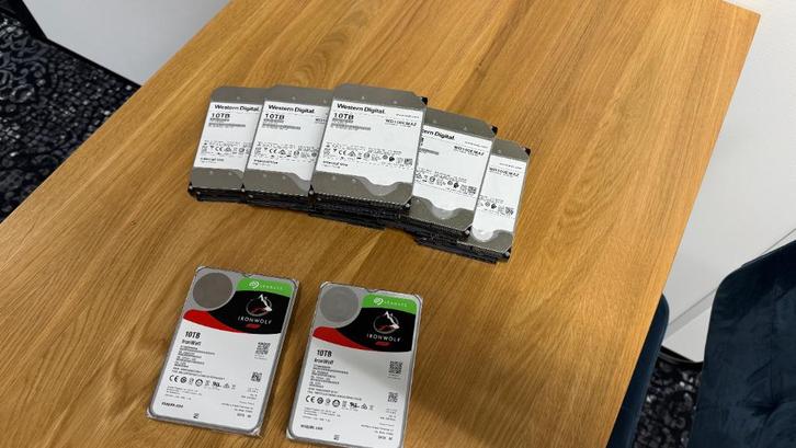 8 stuks 10TB Harddisks WD en Seagate, Computers en Software, Harde schijven, Gebruikt, Desktop, Intern, HDD, SATA, Ophalen of Verzenden