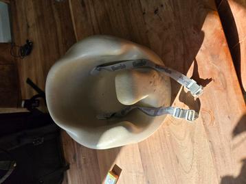 Bumbo stoeltje met riempjes beschikbaar voor biedingen