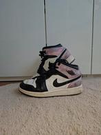 Nike air jordan 37,5, Ophalen of Verzenden, Zo goed als nieuw, Sneakers of Gympen
