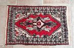 Mini Tapijt / Deurmat - Handgeknoopt, Ophalen of Verzenden, Rechthoekig