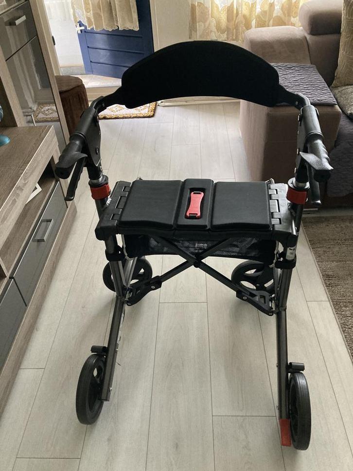 Rollator (Merk Multimotion), Diversen, Rollators, Nieuw, Opvouwbaar, Ophalen of Verzenden