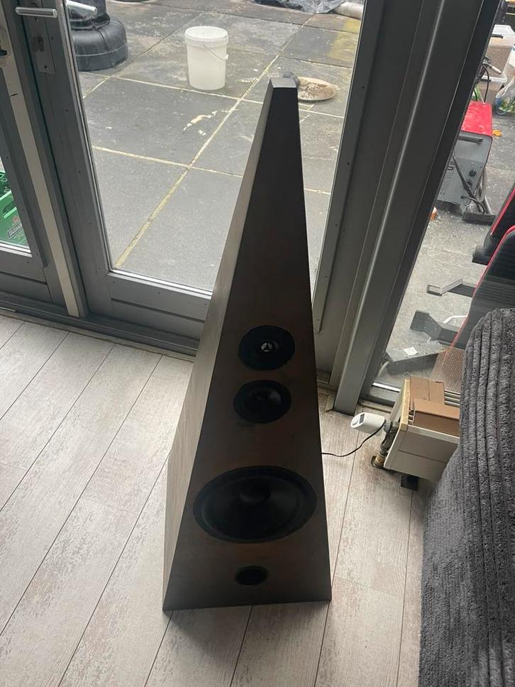 Zelfbouw Vifa Delta – metallic goud – recent nieuwe units, Audio, Tv en Foto, Luidsprekers, Zo goed als nieuw, Front, Rear of Stereo speakers