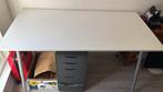 Wit bureau ikea, Huis en Inrichting, Bureaus, Ophalen, In hoogte verstelbaar, Gebruikt, Bureau