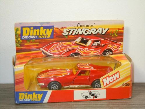 Chevrolet Corvette Stingray Customised - Dinky Toys 206, Hobby en Vrije tijd, Modelauto's | 1:43, Zo goed als nieuw, Auto, Dinky Toys