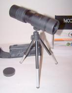 Telescoop 10-300x40mm met statief. Nieuw in doos., Audio, Tv en Foto, Optische apparatuur | Telescopen, Nieuw, Lenzentelescoop (refractor)
