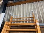 Klimrek van hout bestaat uit 3 delen, Kindermaat 146 t/m 176, Ophalen, Zo goed als nieuw, Materiaal