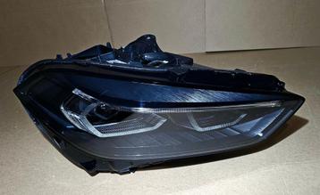 Koplamp BMW 1 Serie F40 Voll LED Rechts Blackline 8082630-04 beschikbaar voor biedingen