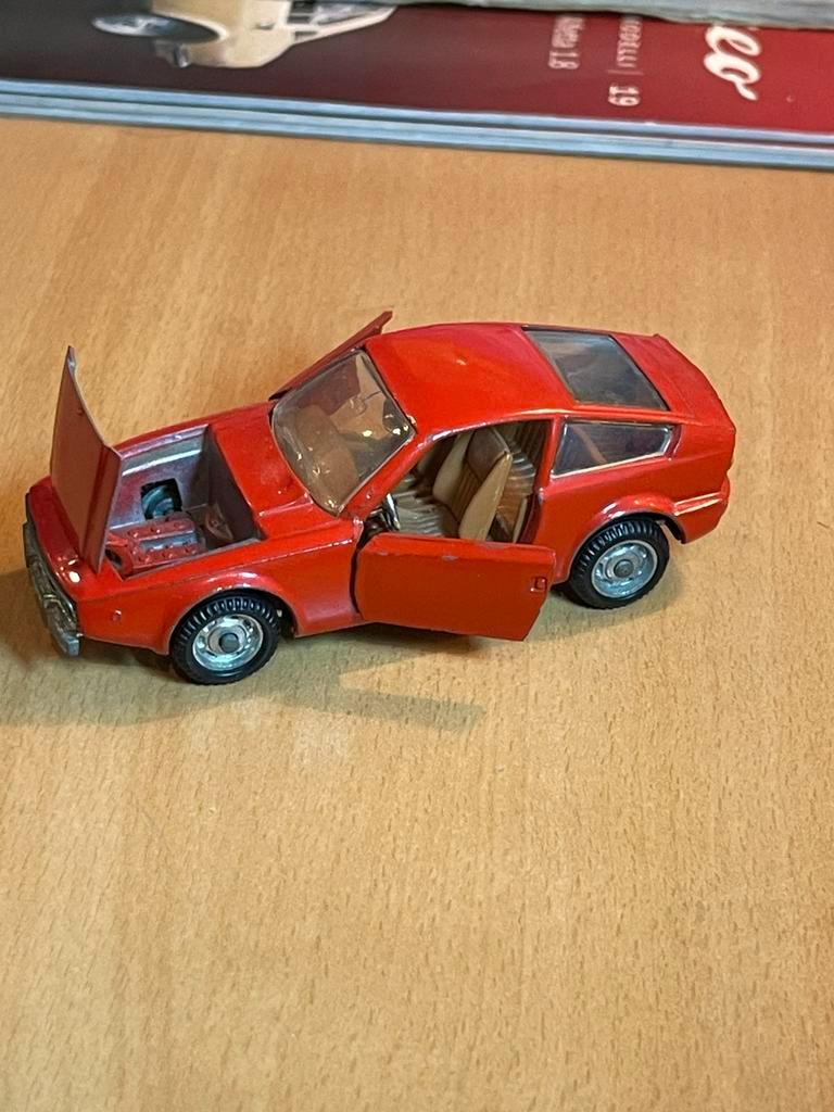 ≥ 1:43 MEBETOYS A-46 ALFA ROMEO JUNIOR ZAGATO….. 30