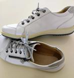 Wit leren sneakers van Helvesko. Maat 41, Helvesko, Wit, Ophalen of Verzenden, Sneakers of Gympen