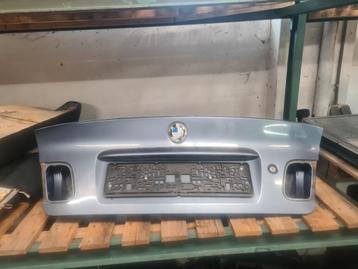 Bmw e46 achterklep sedan beschikbaar voor biedingen