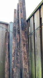 5 hardhouten palen van 3 meter lang, Tuin en Terras, Palen, Balken en Planken, Ophalen of Verzenden, Zo goed als nieuw, 250 cm of meer
