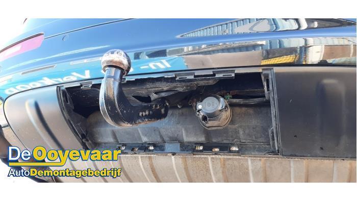 Trekhaak van een Audi Q7 (Q7 06-), Auto-onderdelen, Ophanging en Onderstel, Audi, Gebruikt, 3 maanden garantie, Ophalen of Verzenden
