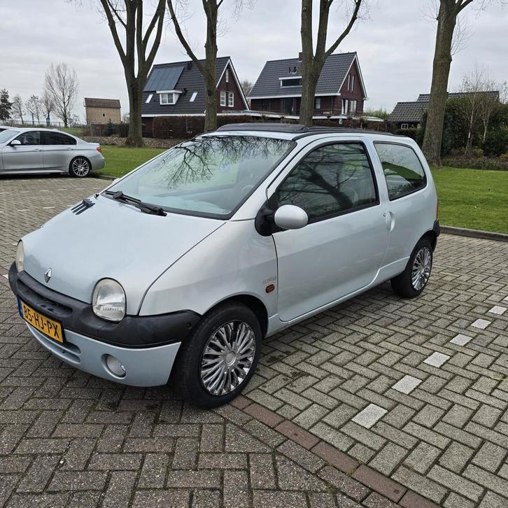 Renault Twingo 1.2 Cinetic Euro 2000 AUT 2001 Grijs, Auto's, Renault, Particulier, Twingo, 4x4, Aangepast voor mindervaliden, ABS