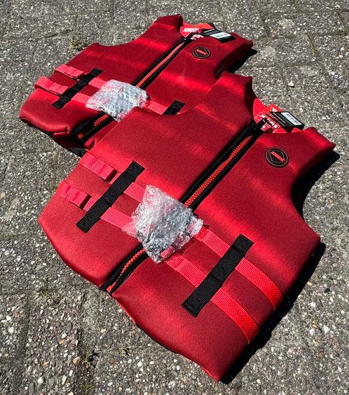 Nieuwe Jobe neopreen zwemvesten jeugd; maten 140 en 176, Watersport en Boten, Watersportkleding, Nieuw, Reddingsvest of Zwemvest