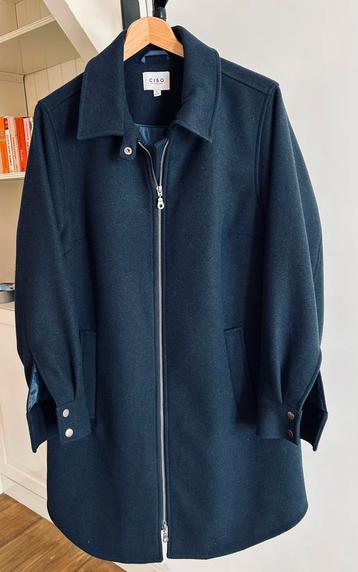 Winterjas dames maat 40 - 42 met wol beschikbaar voor biedingen