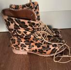 Panterprint schoenen, Ophalen, Bruin, Sneakers of Gympen, Zo goed als nieuw