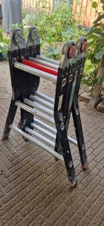 Altex varitrex prof 12 sporten. Met steigerplanken., Doe-het-zelf en Verbouw, Ladders en Trappen, Ophalen, Zo goed als nieuw, Ladder