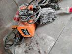 2x Hitachi Elektrische Takel 500kg + Loopkat, Ophalen
