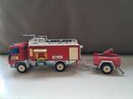 SIKU BRANDWEER 1/55 BLUSWAGEN MET AANHANGER, Hobby en Vrije tijd, Modelauto's | Overige schalen, Ophalen of Verzenden, Zo goed als nieuw