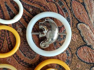 Vintage Verzilverde Bijtringen Collectie beschikbaar voor biedingen