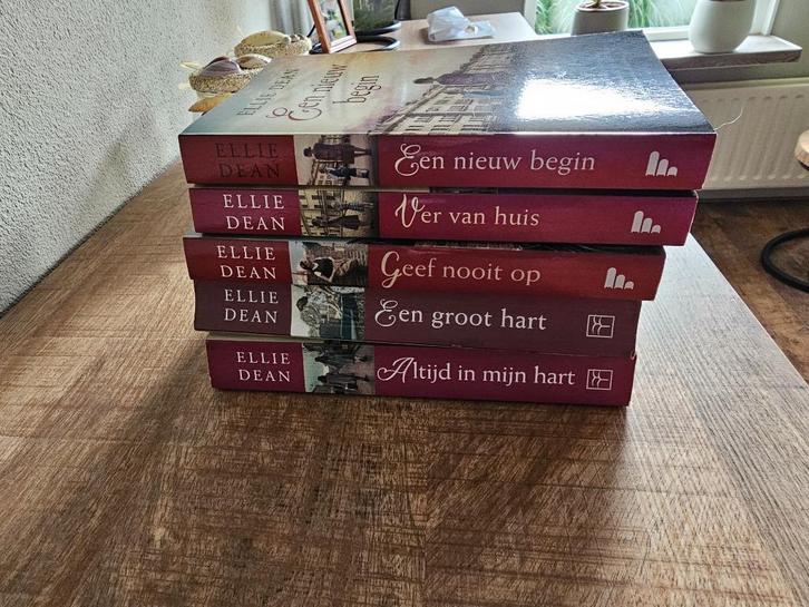Boeken van Ellie Dean, Boeken, Romans, Zo goed als nieuw, Nederland, Ophalen of Verzenden