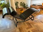 Ligstoel woonkamer (immitatie Le Corbusier LC4), Ophalen, Gebruikt, Metaal, 150 cm of meer
