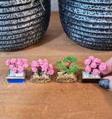 Miniatuur bonsai boompjes, schaal 1:12 beschikbaar voor biedingen