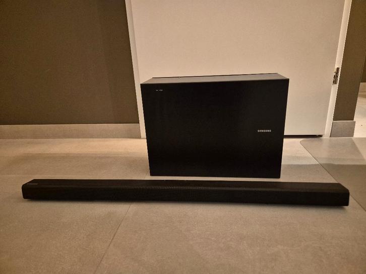 Samsung Soundbar HW-J550 - Onbeschadigd, Audio, Tv en Foto, Soundbars, Zo goed als nieuw, Bluetooth, Met externe subwoofer, Ophalen of Verzenden