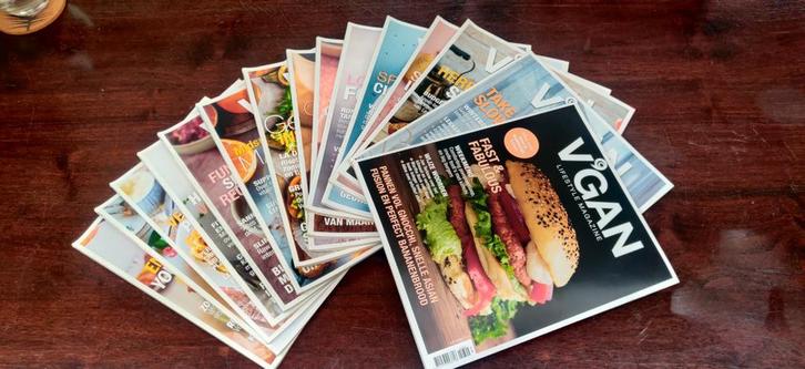 V"GAN Lifestyle Magazine (2020-2023, vegan, plantaardig), Boeken, Tijdschriften en Kranten, Zo goed als nieuw, Ophalen