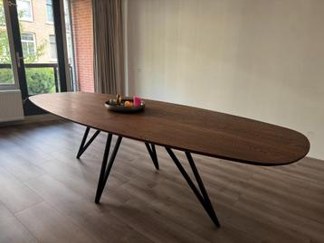 Te koop: Deens ovale eettafel van Table du Sud – 280x110 cm beschikbaar voor biedingen