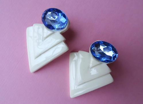 jwg Vintage 80s Art Deco Memphis design oorbellen wit blauw, Sieraden, Tassen en Uiterlijk, Antieke sieraden, Oorbellen, Overige materialen