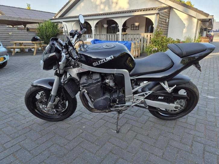 Suzuki GSX R 1100 Streetfighter/Naked bike/4-cilinder, Motoren, Motoren | Suzuki, Bedrijf, Sport, meer dan 35 kW