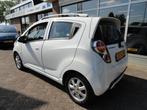 Chevrolet Spark 1.0 16V LT White Limited Edition Bi-Fuel, Voorwielaandrijving, Euro 5, Gebruikt, 4 cilinders